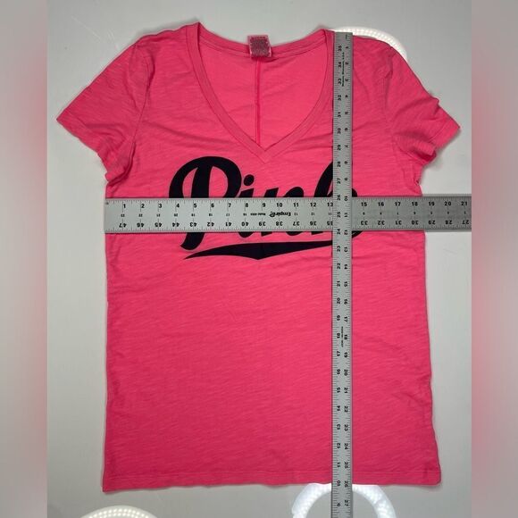 Pink Victoria’s Secret V-neck Graphic Logo T-shirt Women Small Pink - Picture 5 of 5